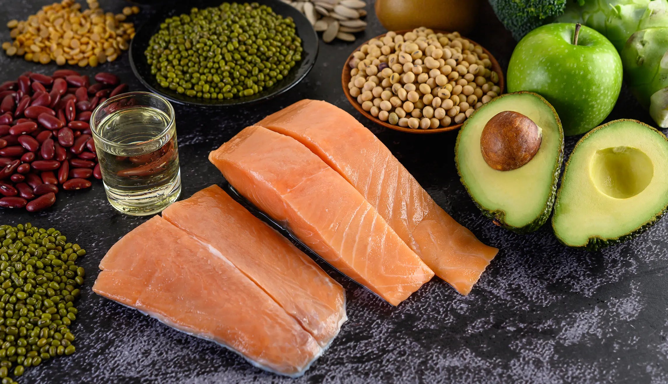 Omega-3 i kurkumina: Pionierzy w złotym wieku długowieczności